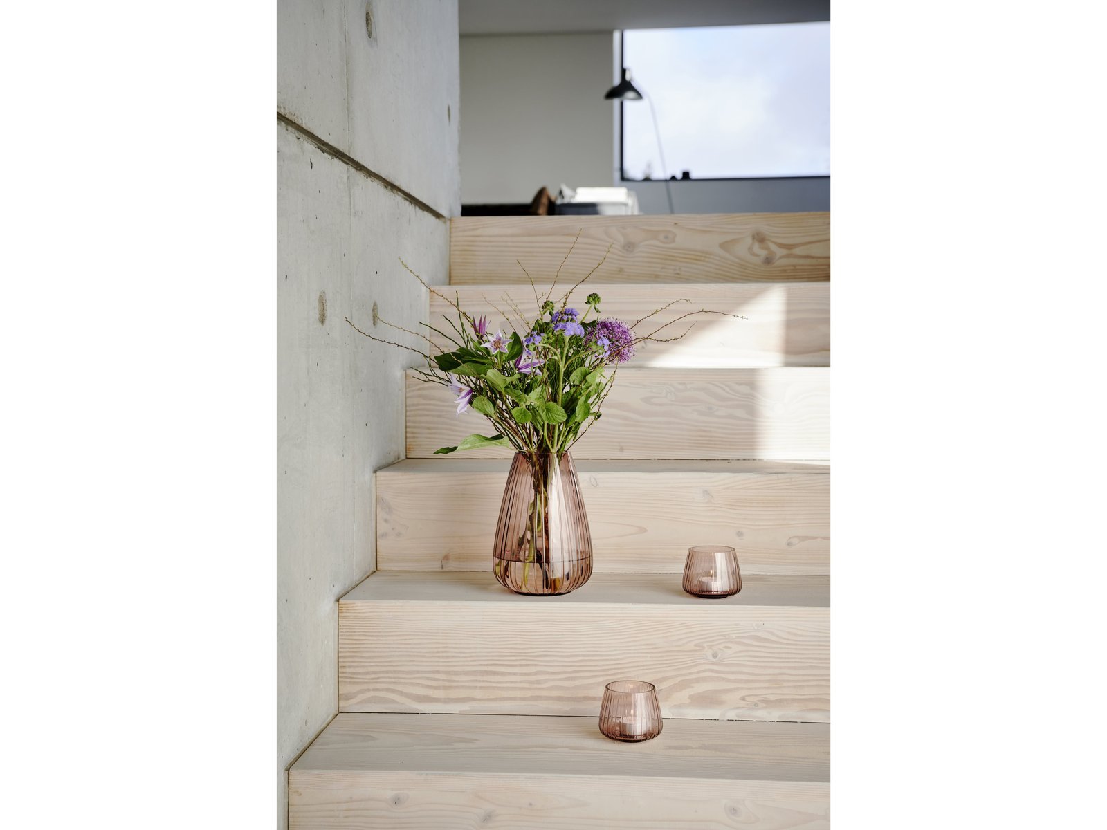 Vase Kusintha 22 Cm Pink Glass - Image 12