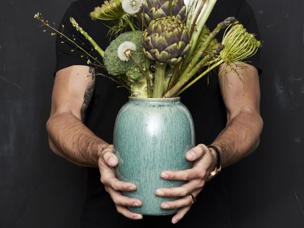 Bitz Stoneware Vase 20 cm in Green (7)