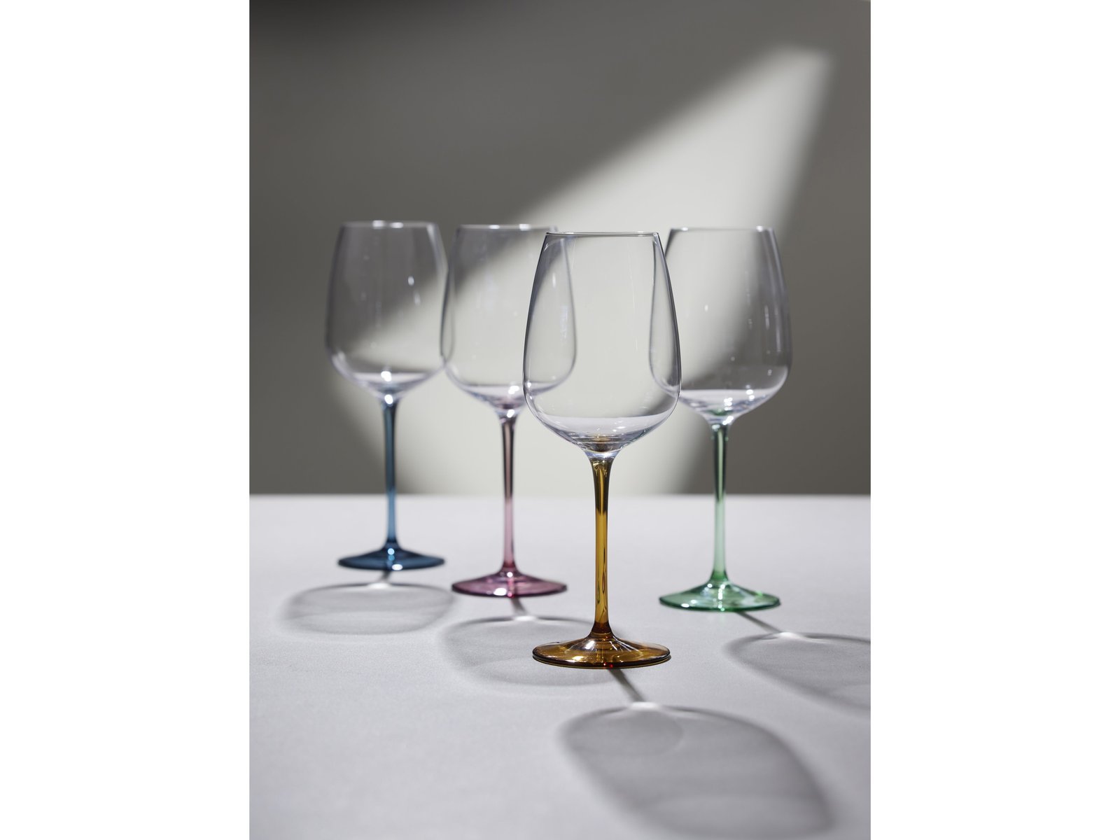 Wine Glass Vienna 53 Cl 4 Pcs Amber - Image 4