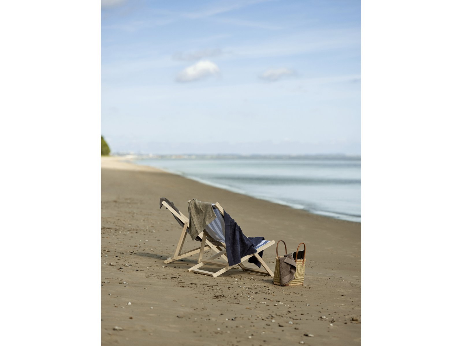 Bath Towel Classic Dark Blue - Image 8