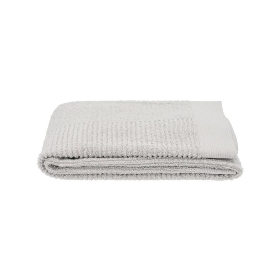 Zone Denmark Classic Bath Towel 70 × 140 cm in Soft Grey