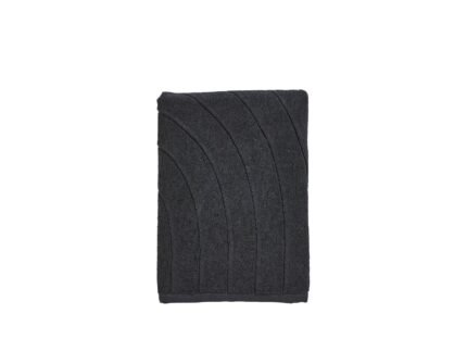 Time Bath Towel 70 × 140 cm – Black