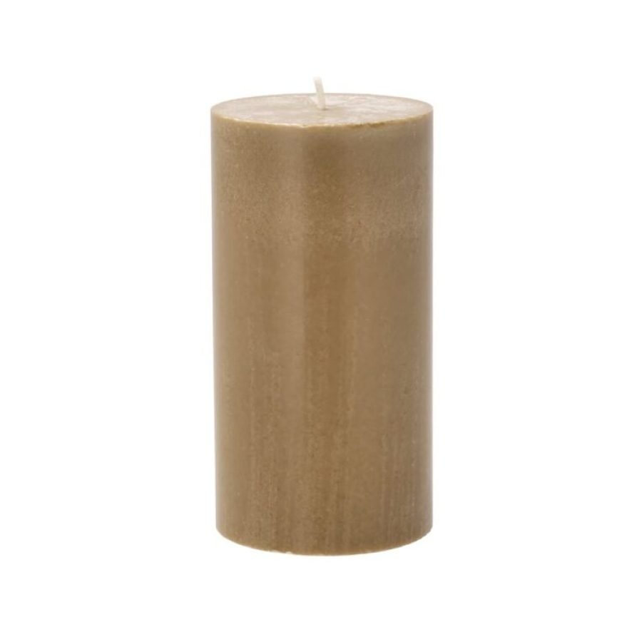 Trae Pillar Candle Ø7.8 × 15 cm – Amber