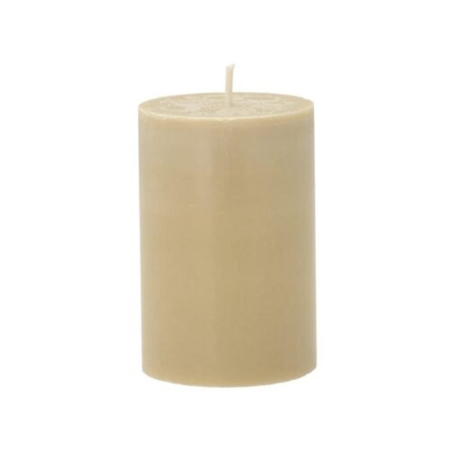 Trae Pillar Candle Ø6 × 9 cm – Camel