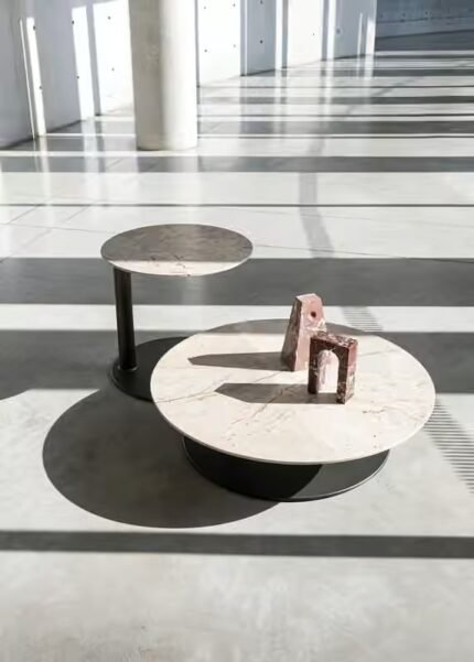 Kara Table