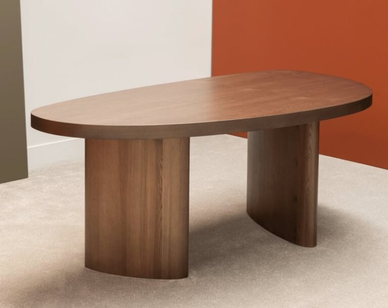 Hamilton Conte oval wooden table